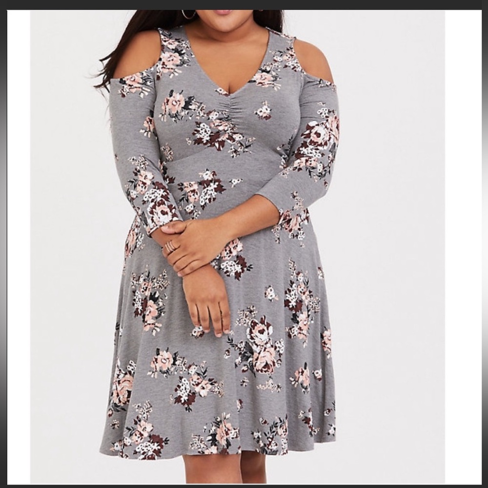 TORRID GREY FLORAL COLD SHOULDER JERSEY SKATER DRESS